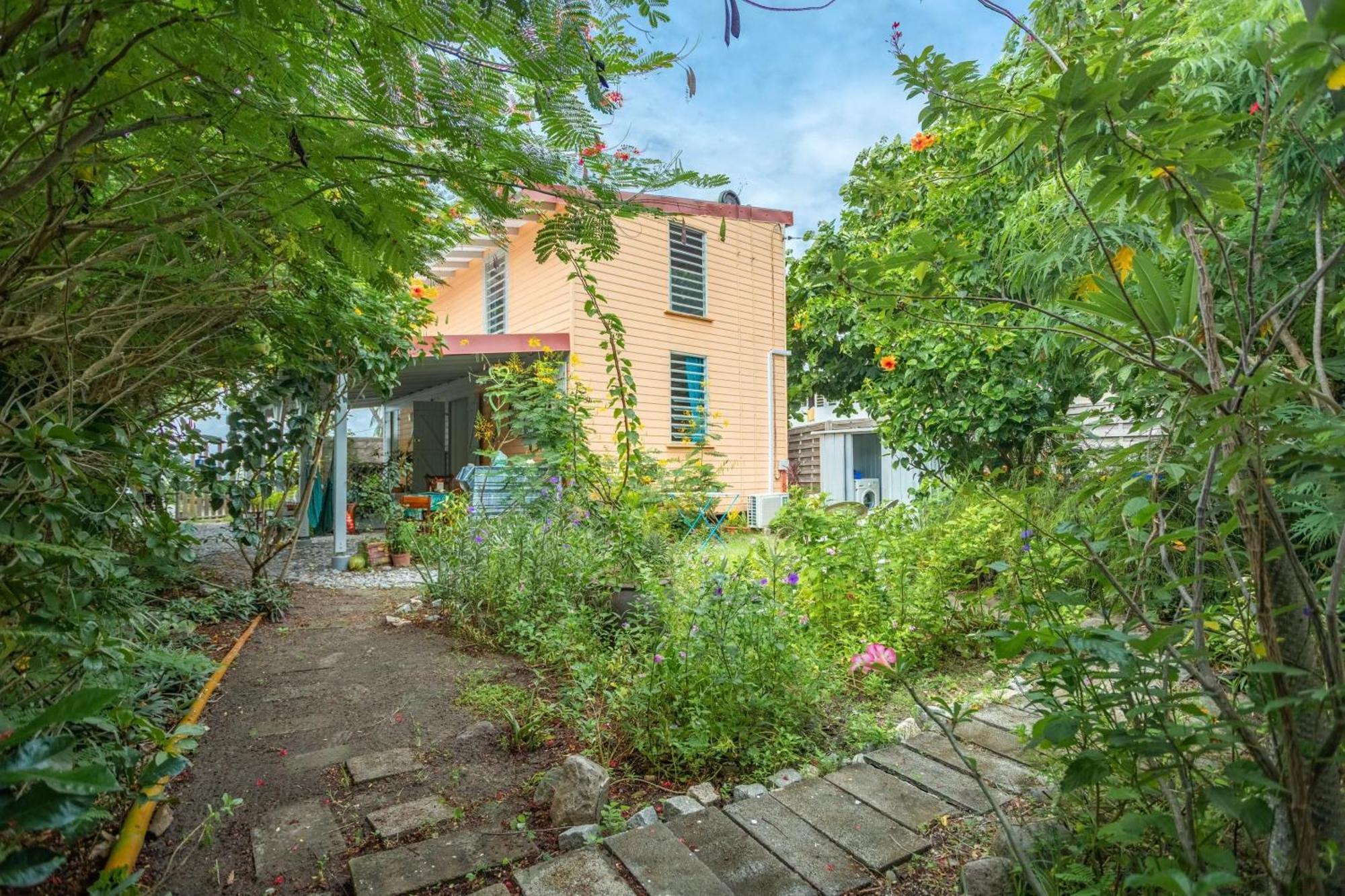 Appartement Cosy Au Carbet Avec Balcon Et Vue Sur Mer 70 M² Ле-Карбе Экстерьер фото